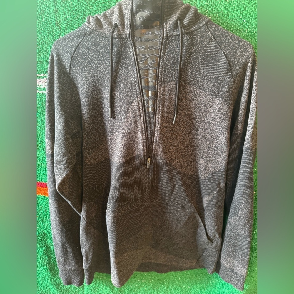 Gymshark 1/2 Zip Hoodie Ultra Jacquard Camo Black-Gray Pullover Men’s Sz Medium